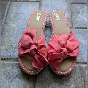 BRASH Coral Suede Bow Slide- SZ 9.5